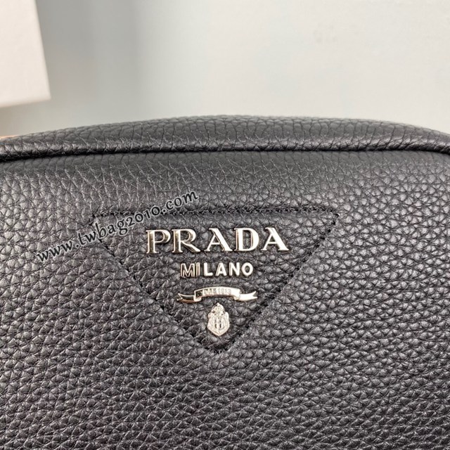 Prada專櫃新款相機斜跨包 1BH182 普拉達男女款斜背包 csp1568